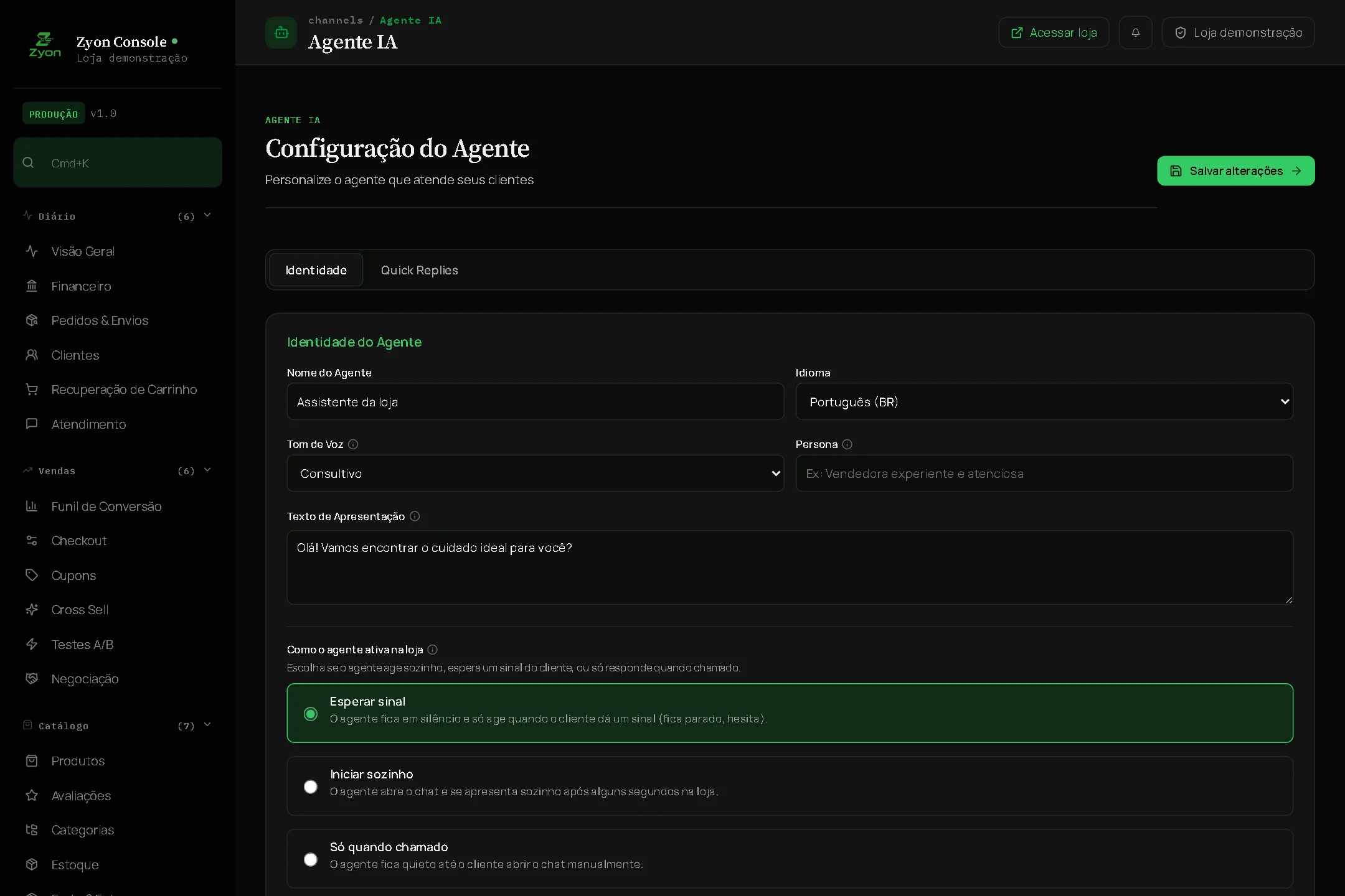 Configuração da identidade e do tom do agente no dashboard Zyon. Dados ilustrativos.